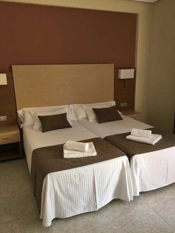 Hotel Rosabel Benidorm Esterno foto